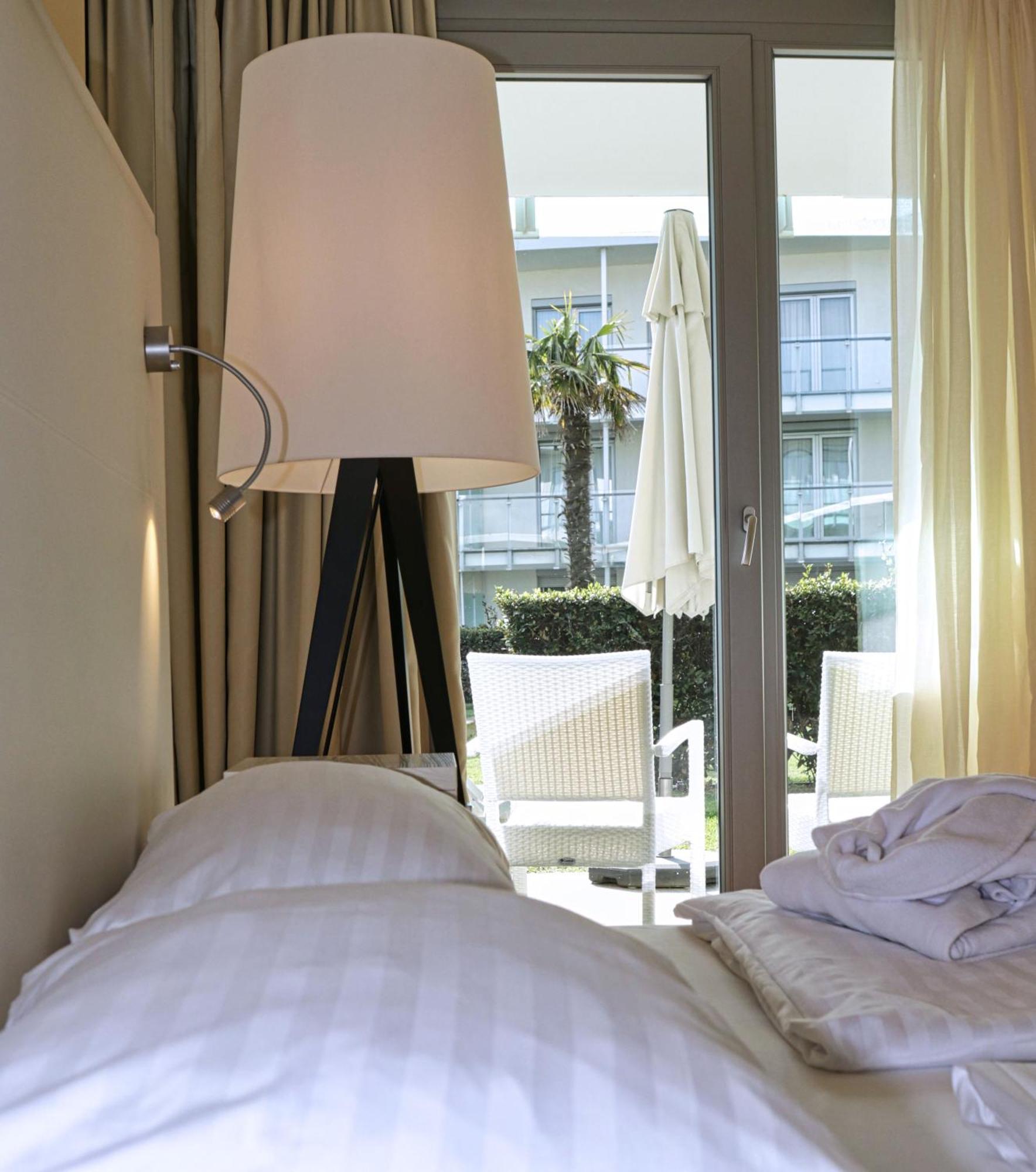 Nikola Luxury Apartments Senia 佩特坎内 外观 照片